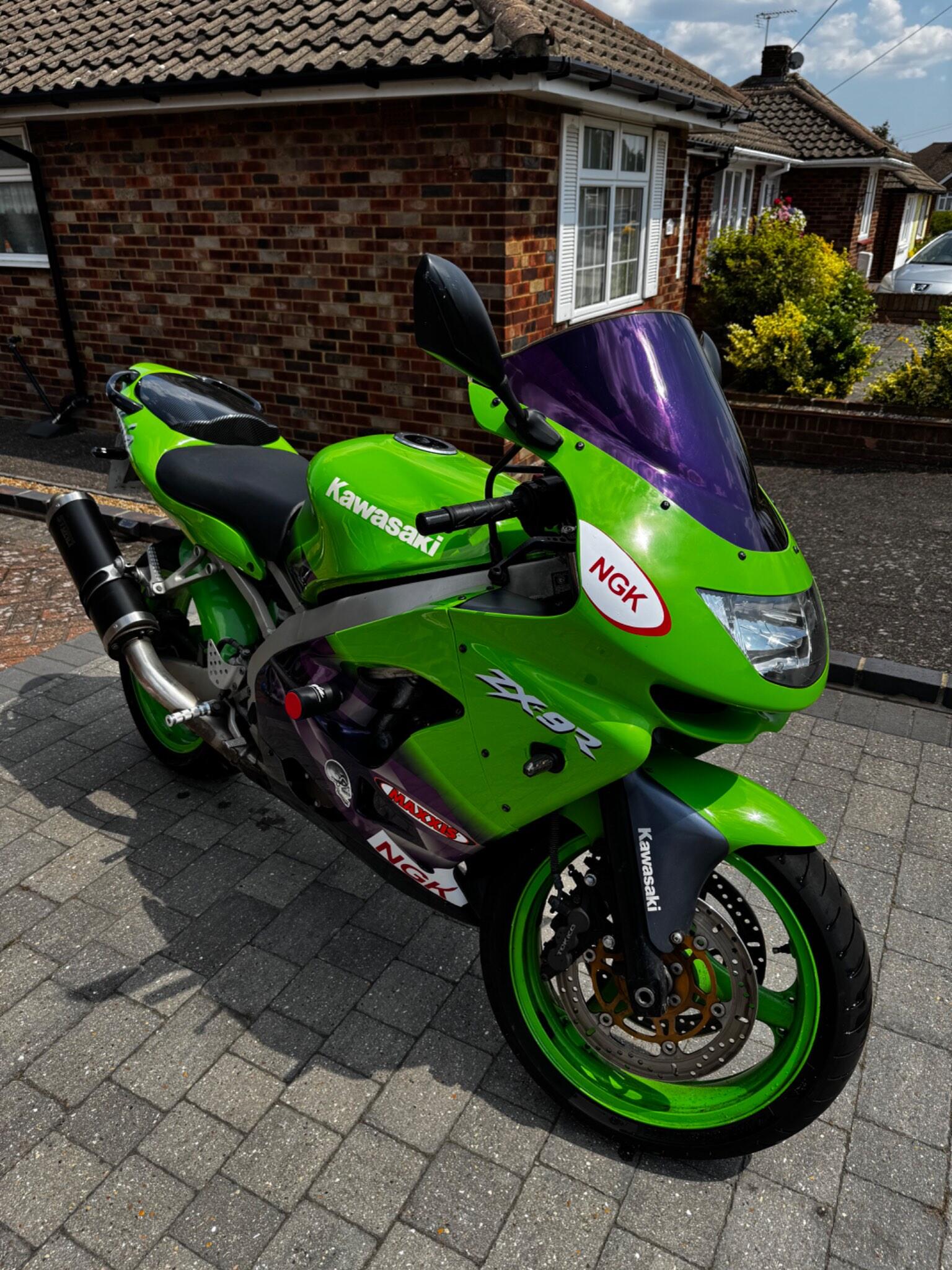 【中古】ナイン nine 中古】ナイン nine Kawasaki ZX-9R bikes for sale | AutoTrader Bikes